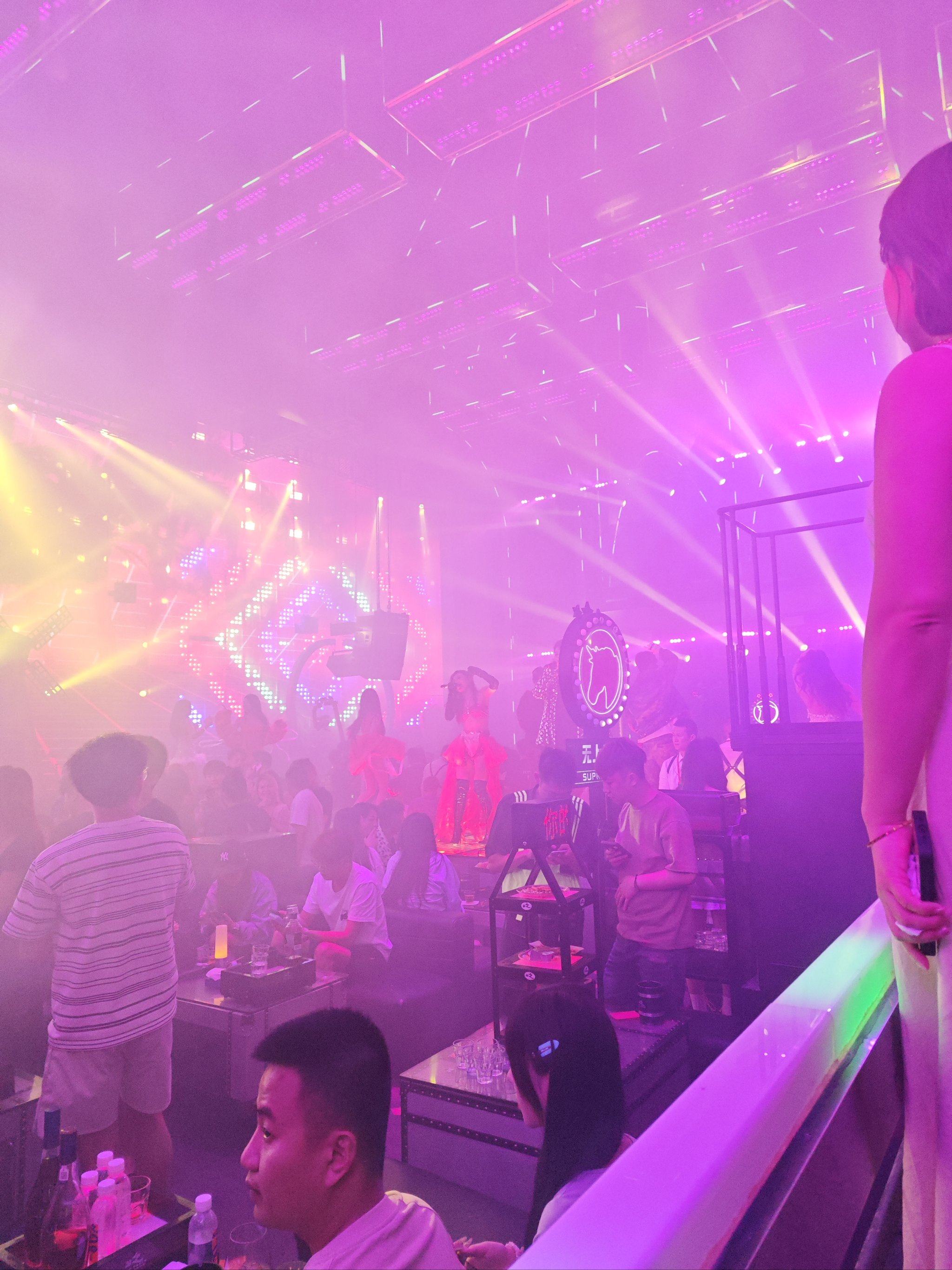 邵阳商务ktv中低端区别解析-双清区ktv预定